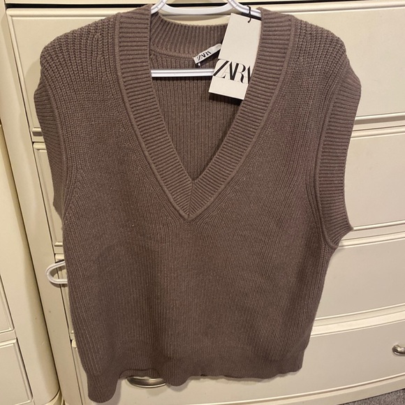 Zara Sweaters - Oversized Zara Vest